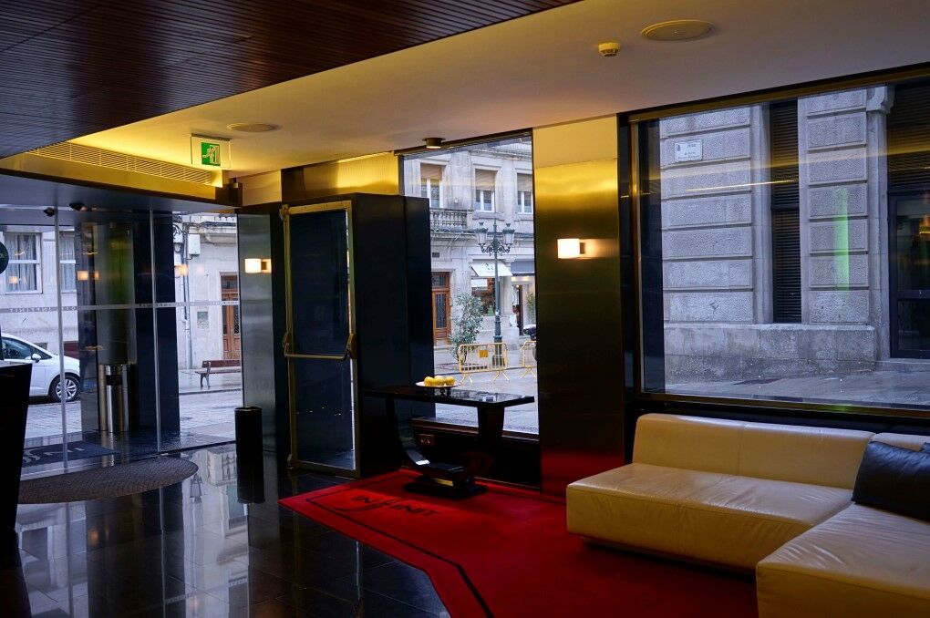 Hotel Inffinit Віго Екстер'єр фото